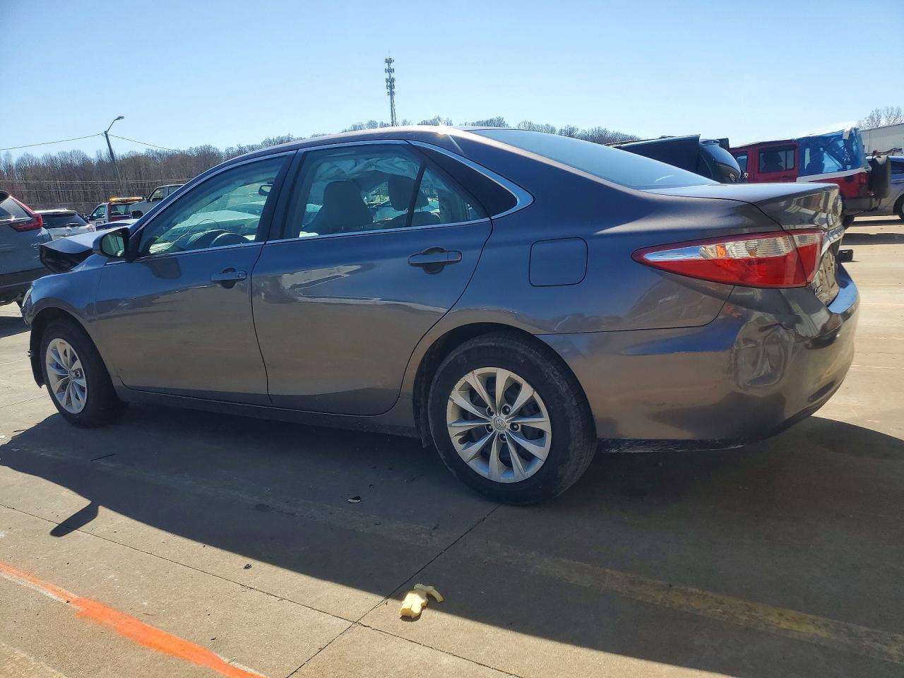 2015 TOYOTA CAMRY