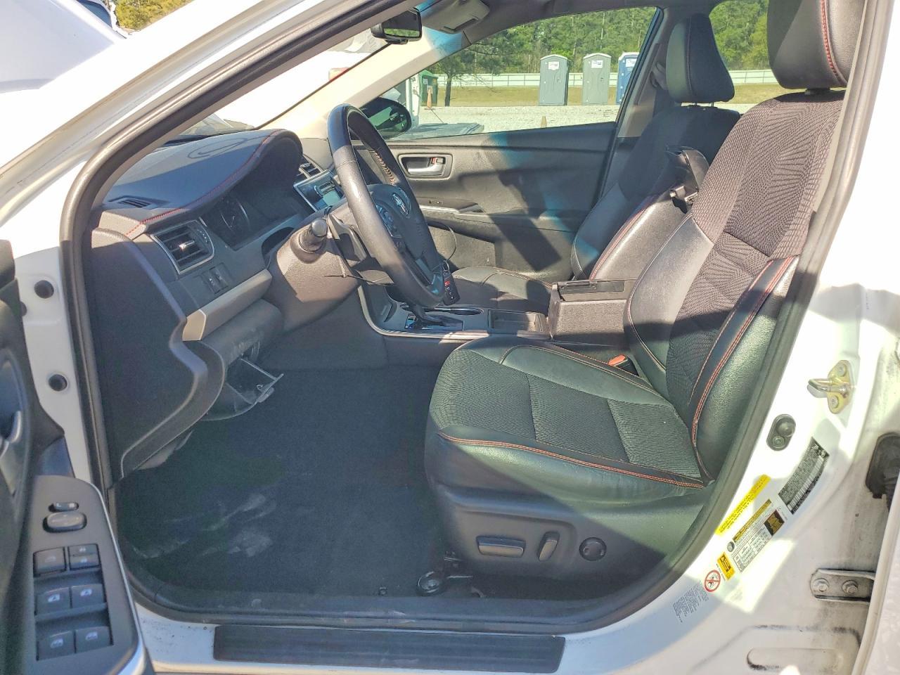 2016 TOYOTA CAMRY