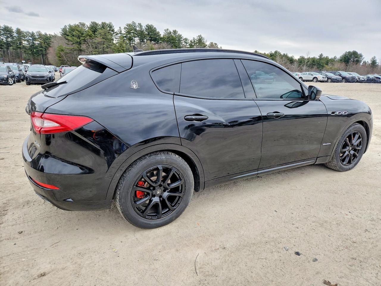 2017 MASERATI Levante
