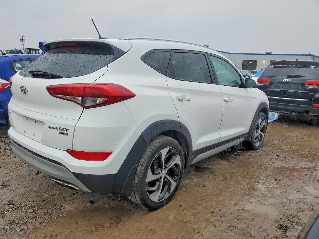 2017 HYUNDAI TUCSON