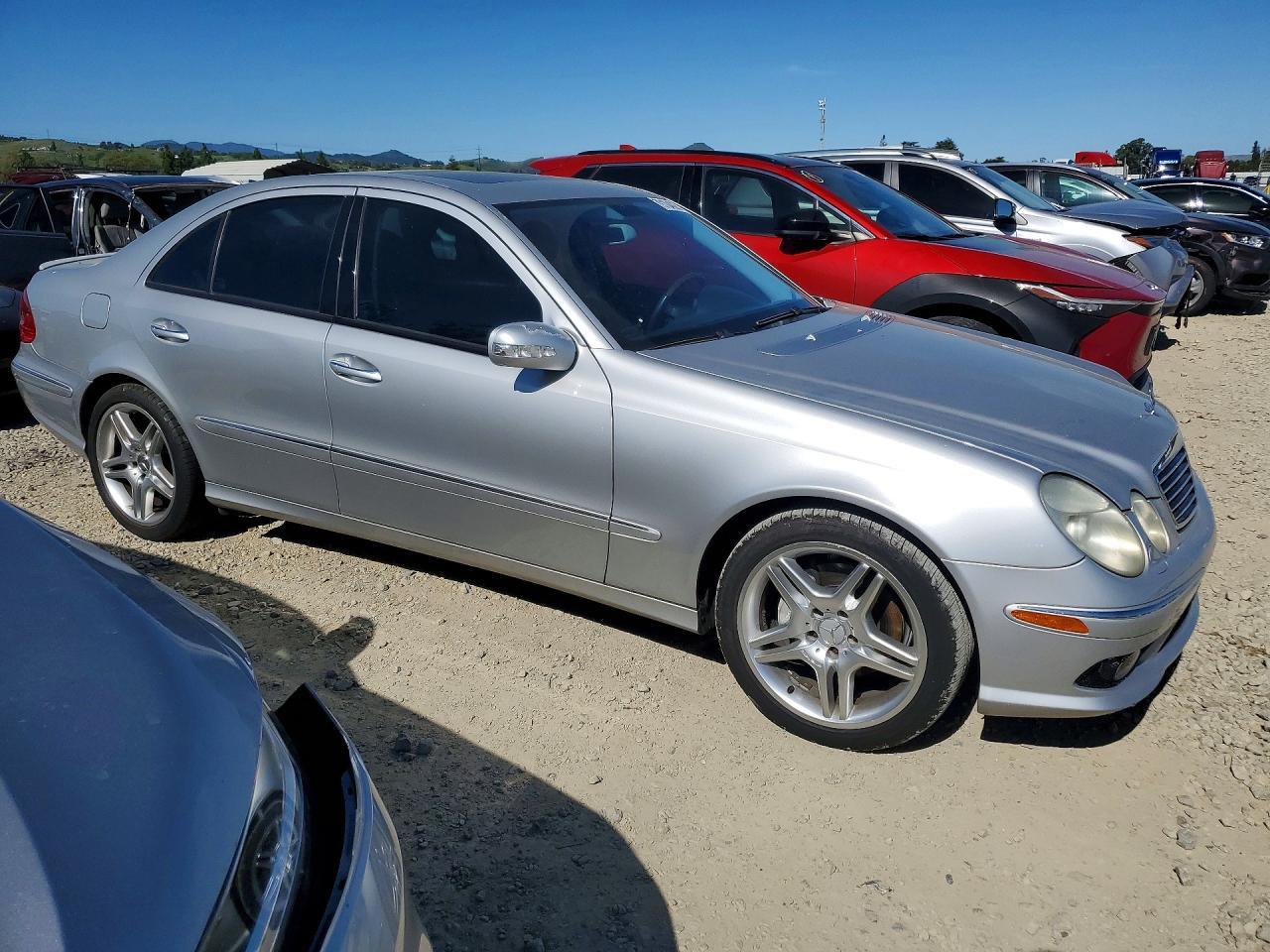 2004 MERCEDES-BENZ E-Class