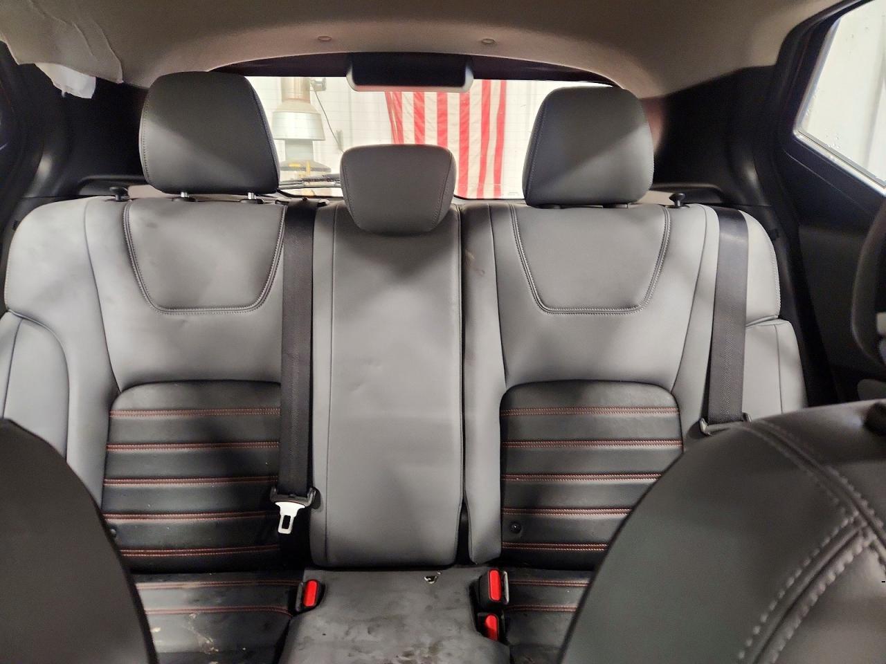 2023 NISSAN KICKS