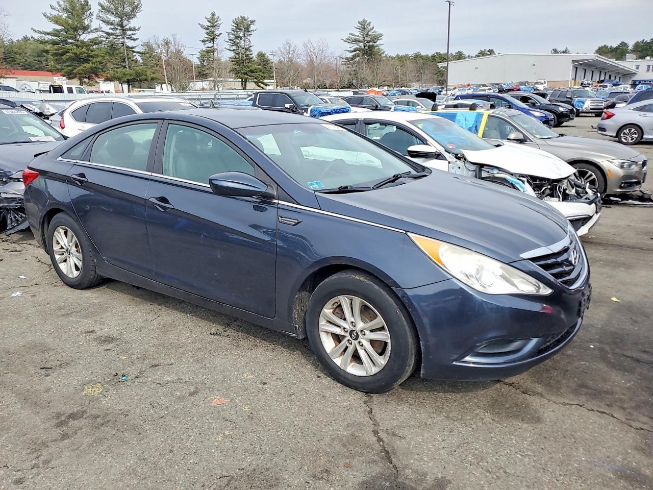 2012 HYUNDAI SONATA