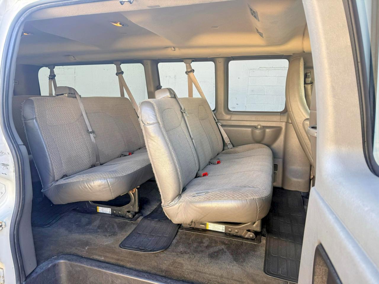 2015 GMC Savana