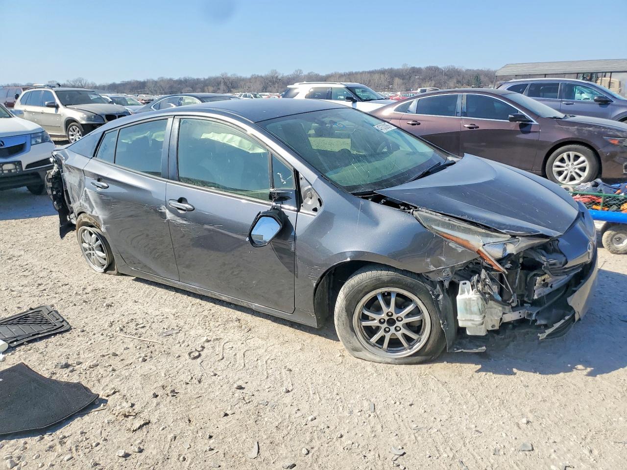 2016 TOYOTA PRIUS
