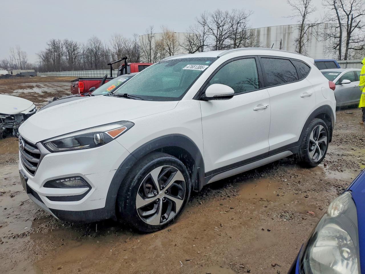 2017 HYUNDAI TUCSON