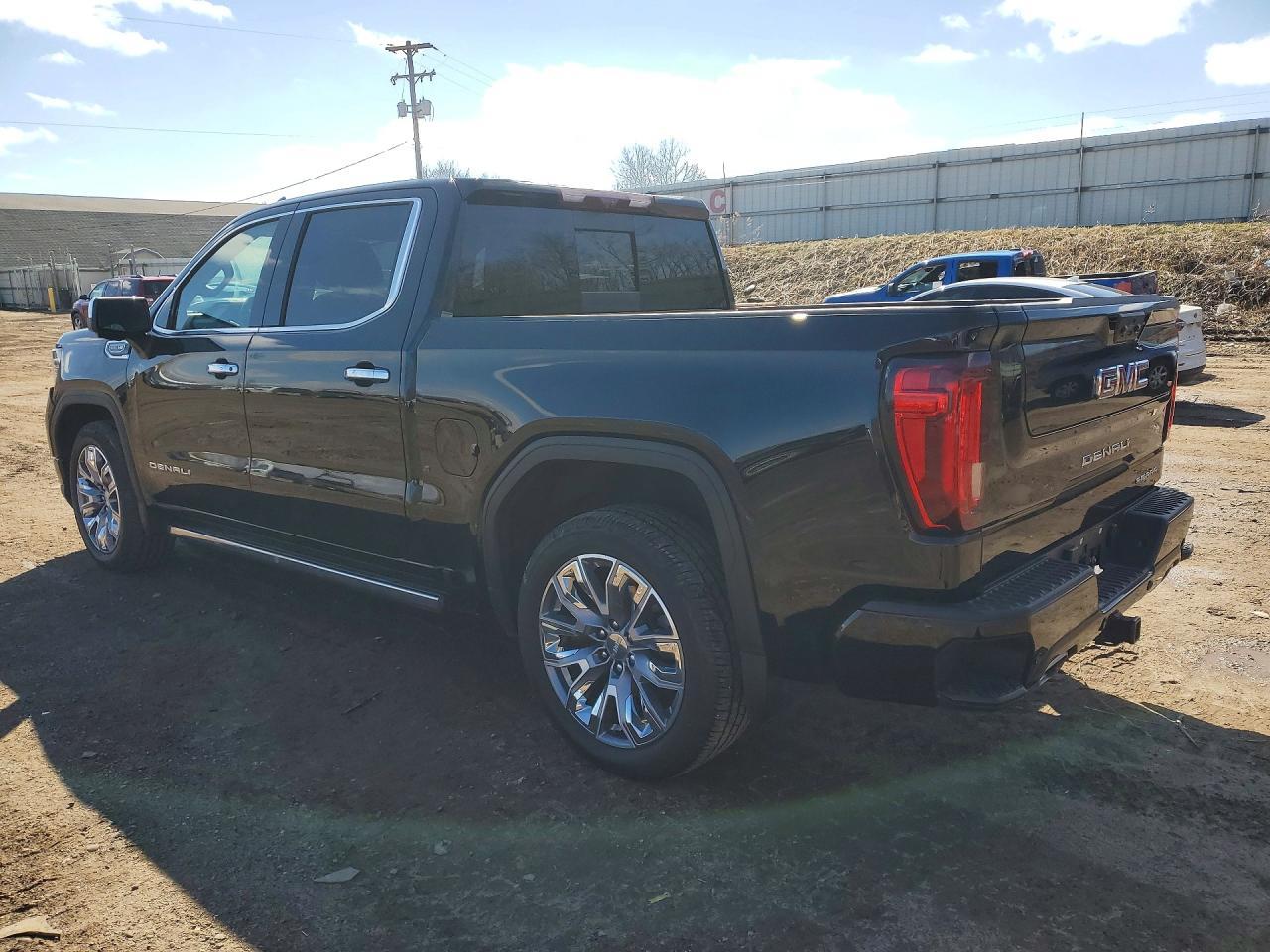 2023 GMC Sierra