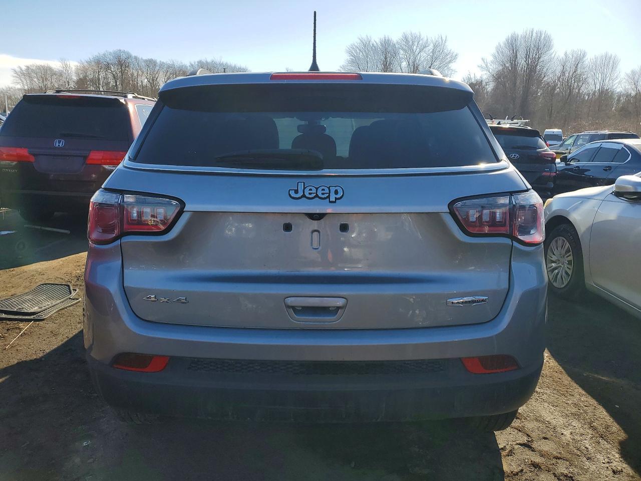 2018 JEEP Compass