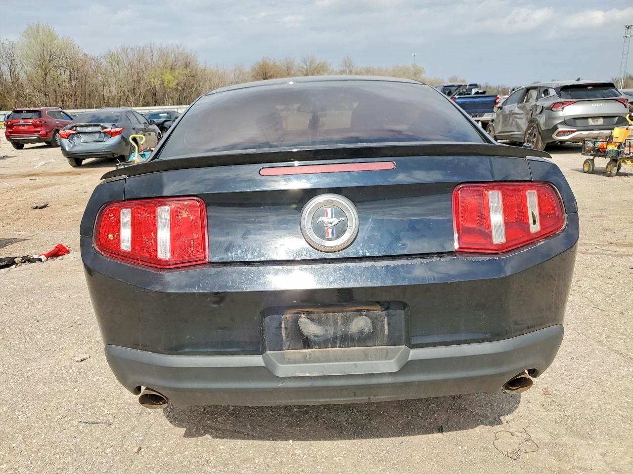 2012 FORD MUSTANG