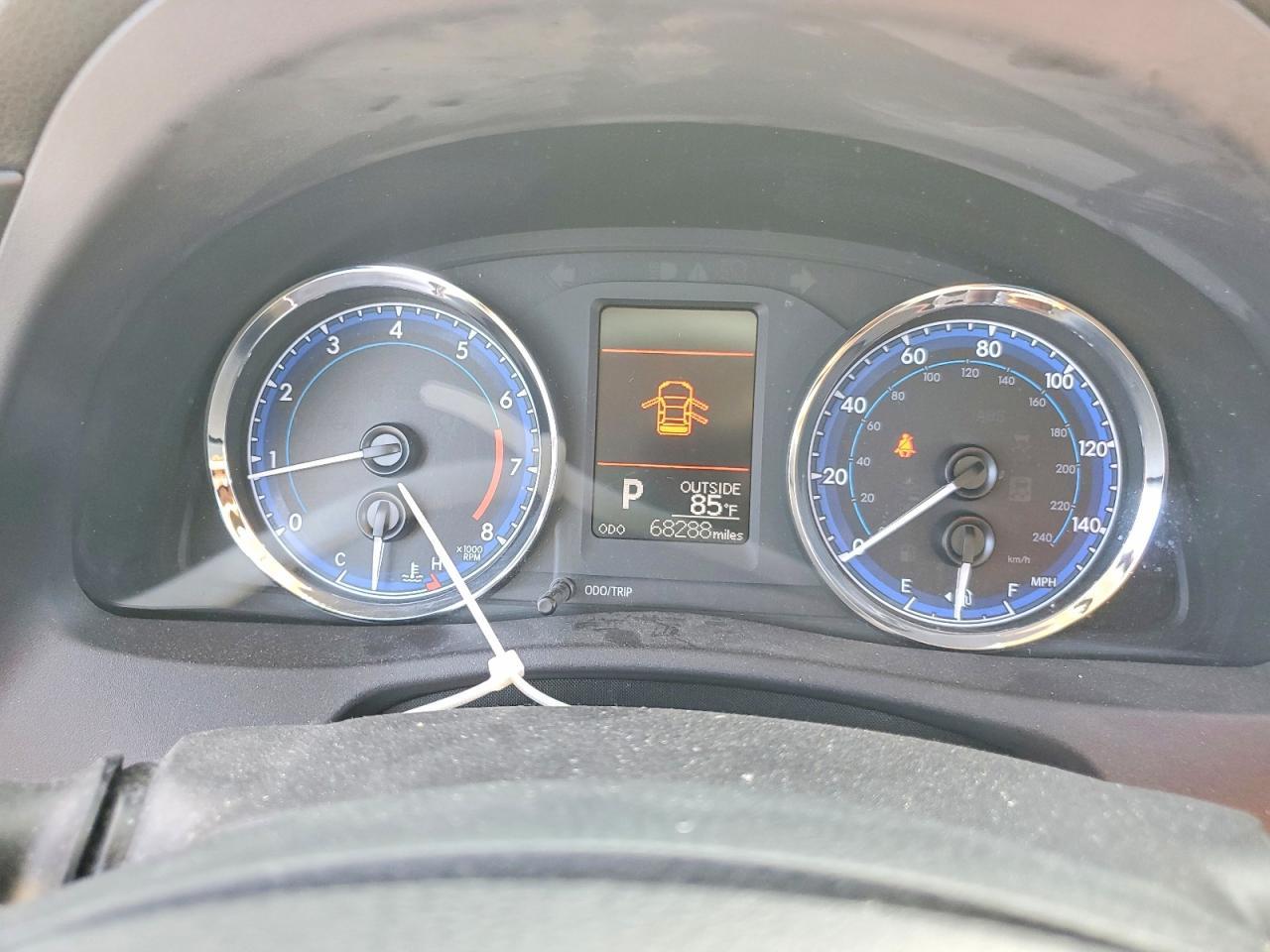 2018 TOYOTA COROLLA