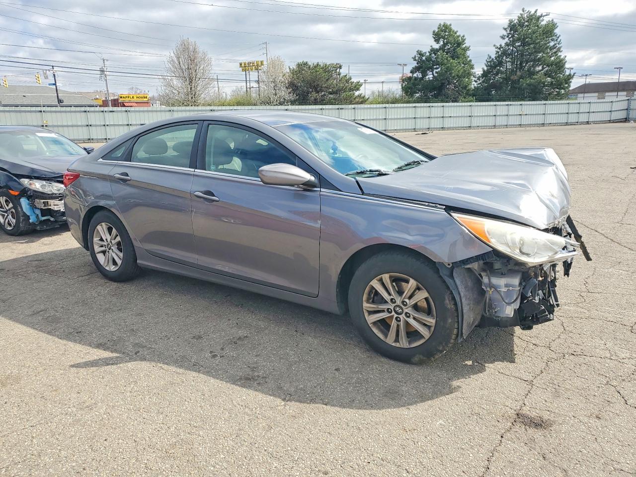 2012 HYUNDAI SONATA