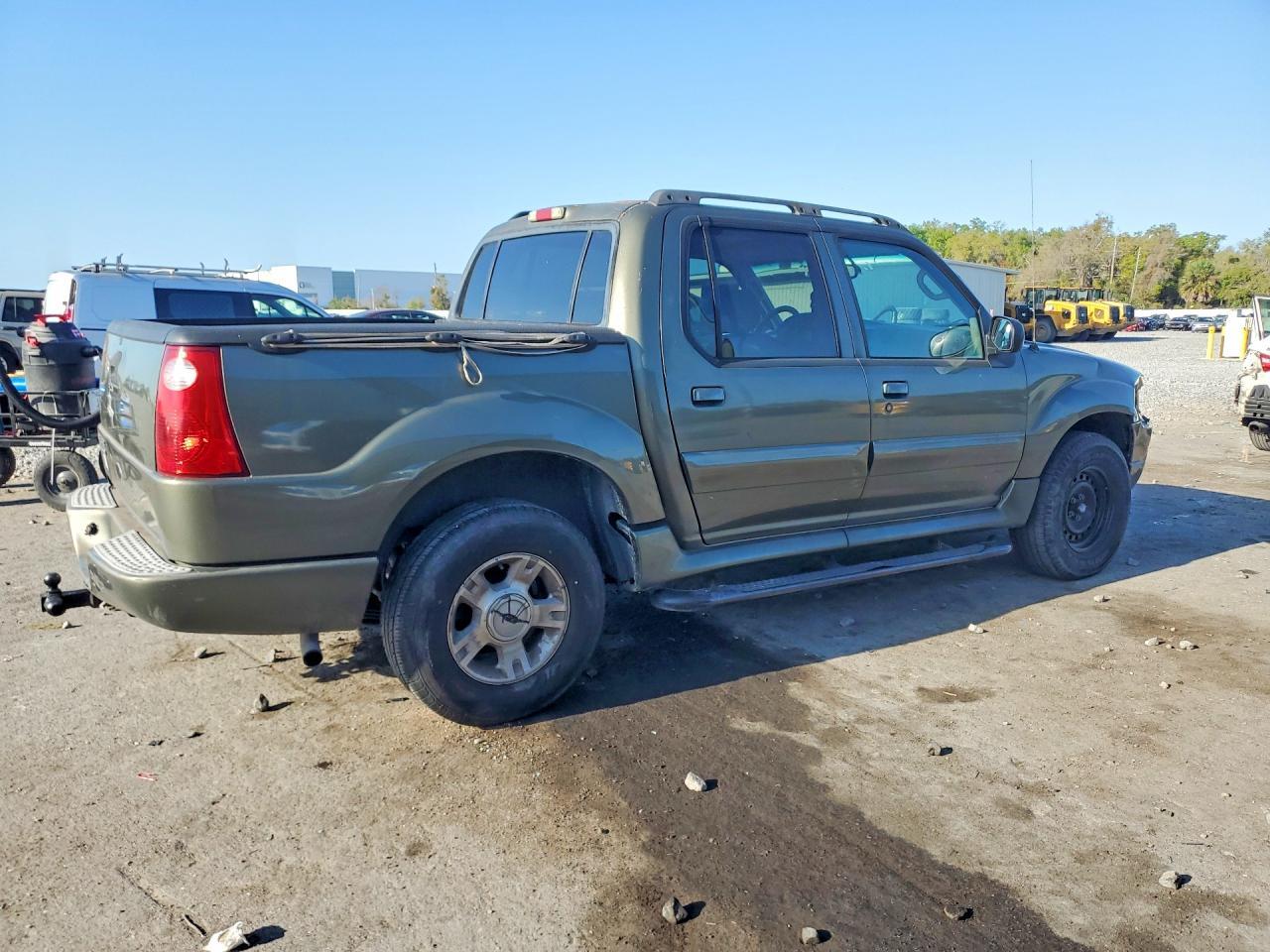 2004 FORD Explorer Sport Trac