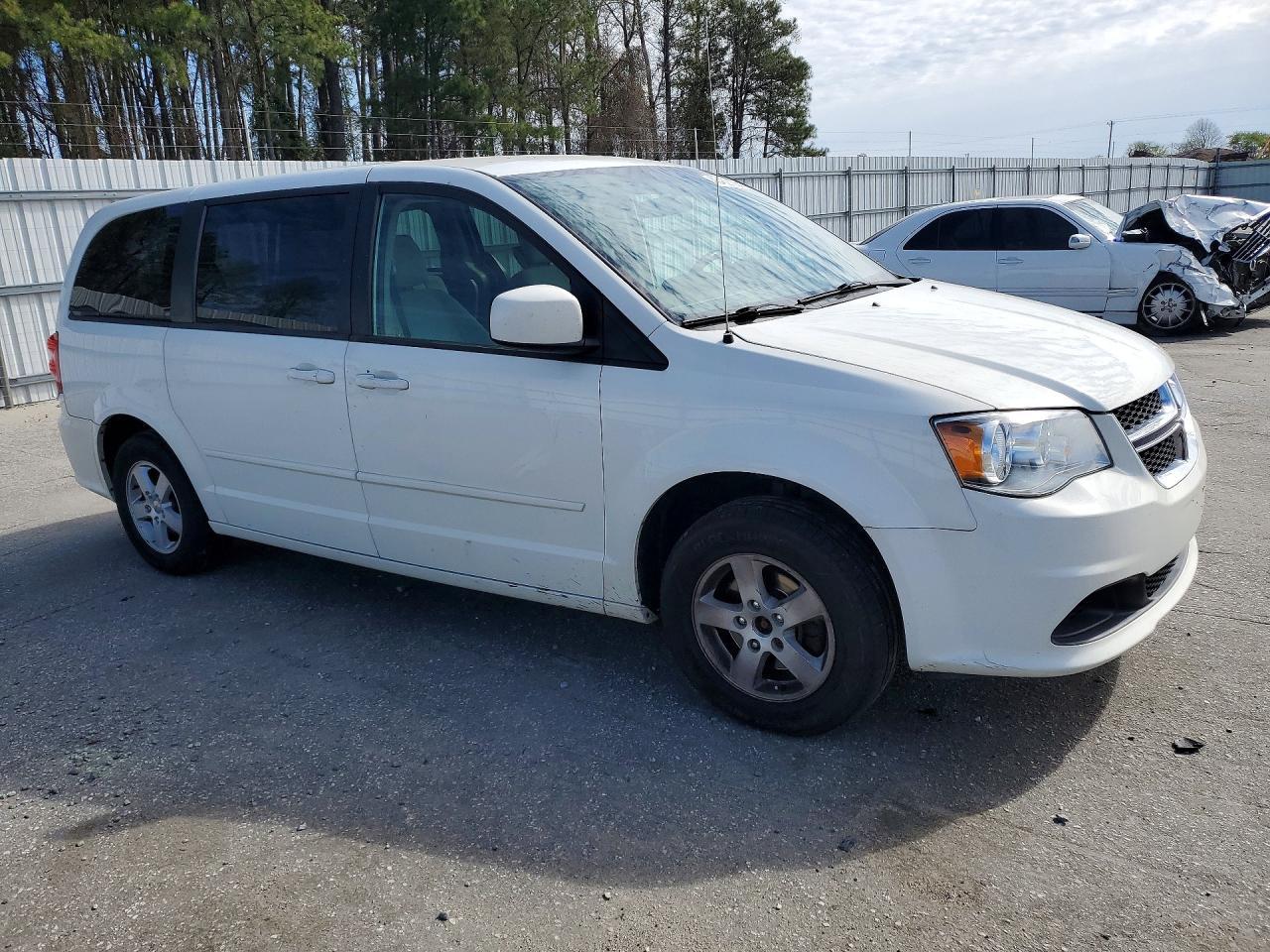 2012 DODGE GRAND CARAVAN