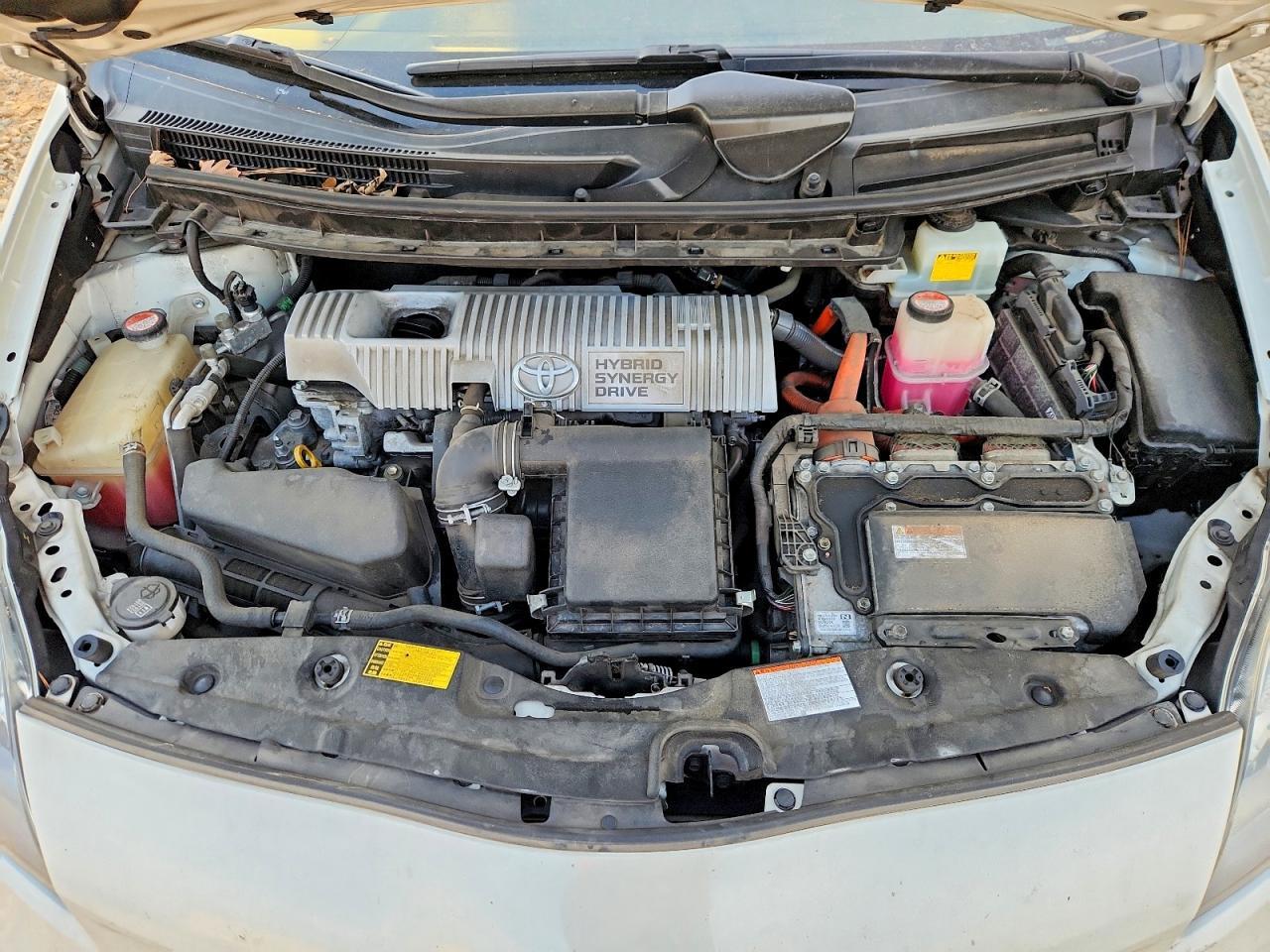 2015 TOYOTA PRIUS