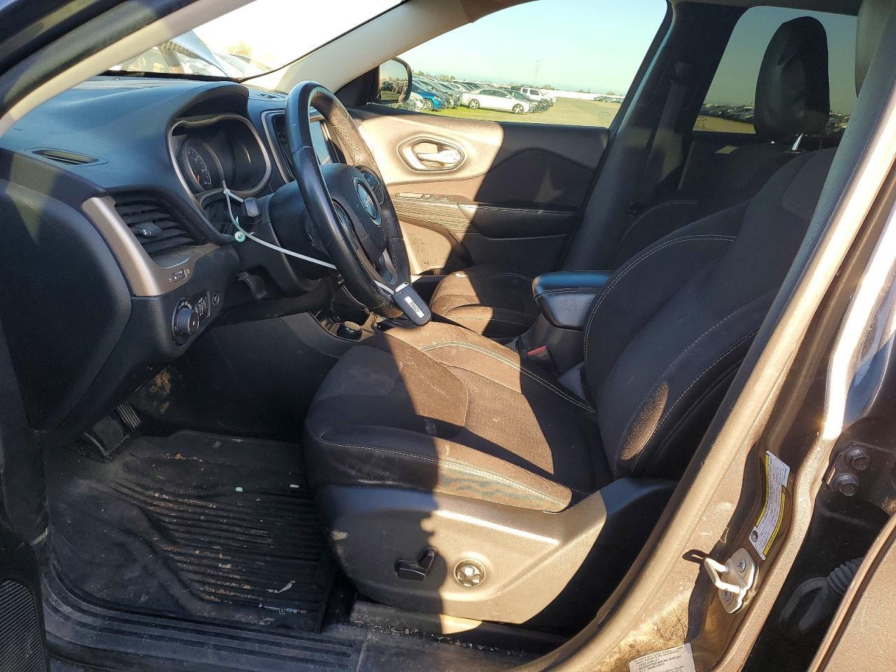 2015 JEEP CHEROKEE