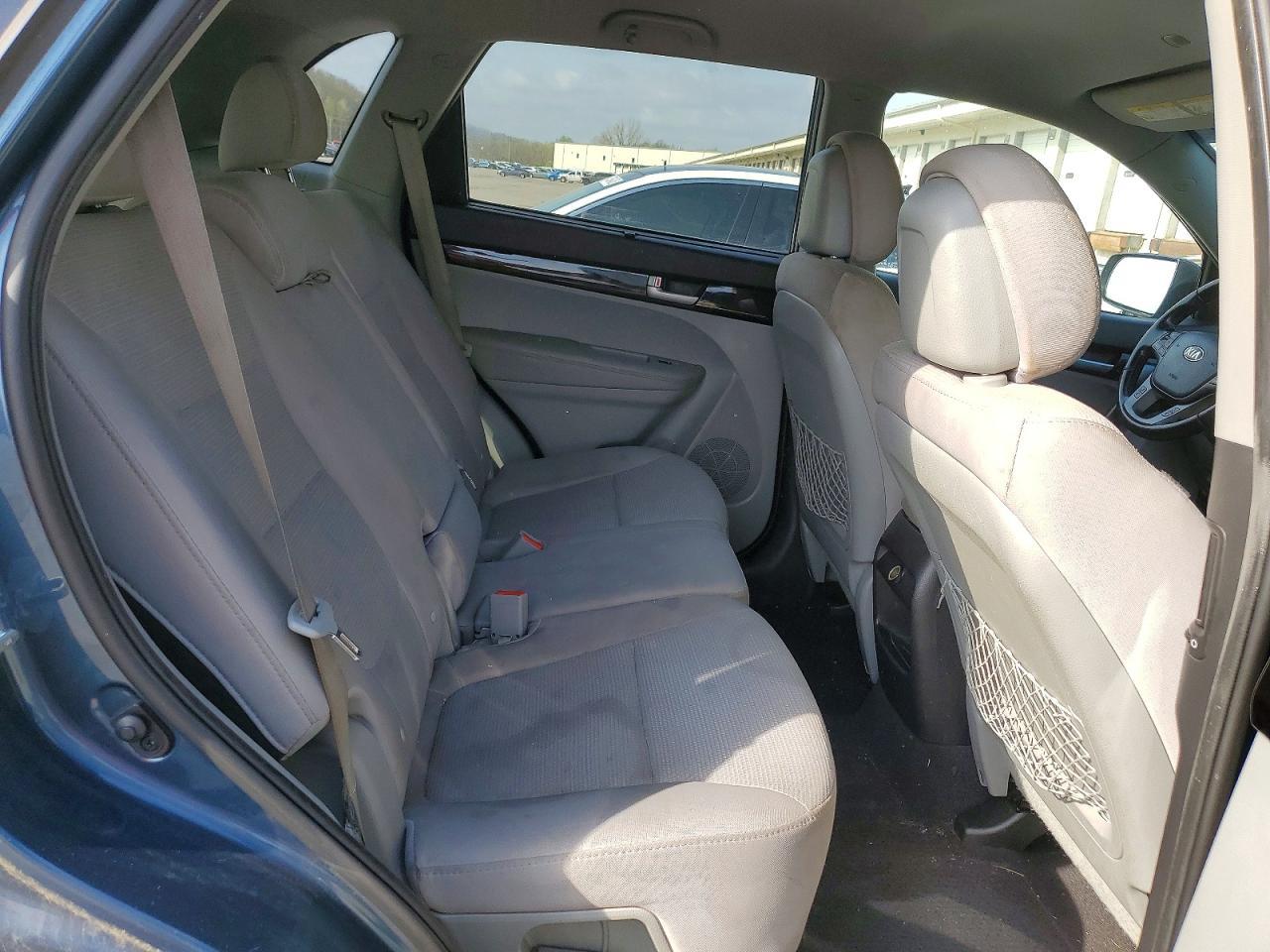 2015 KIA SORENTO