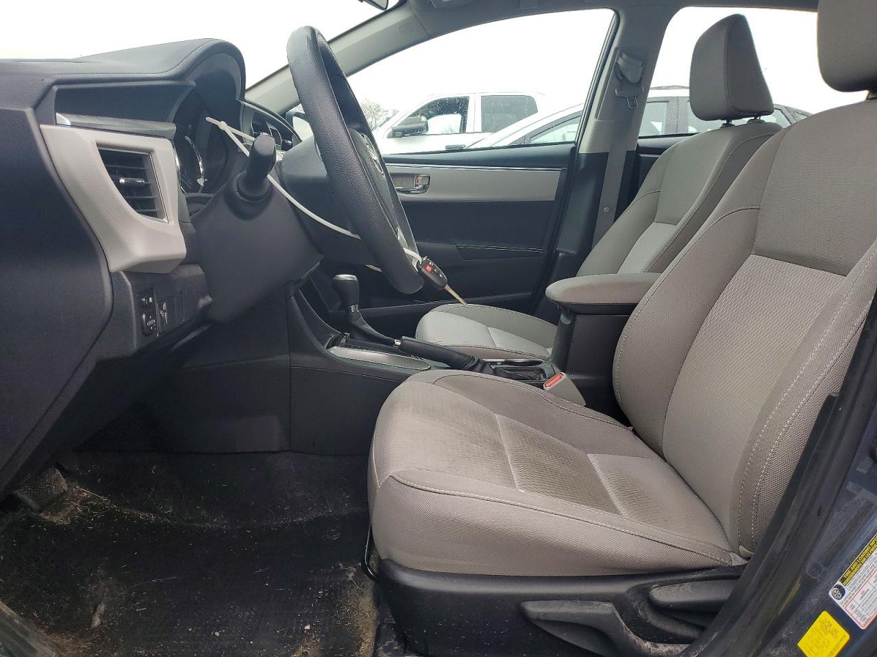 2015 TOYOTA COROLLA