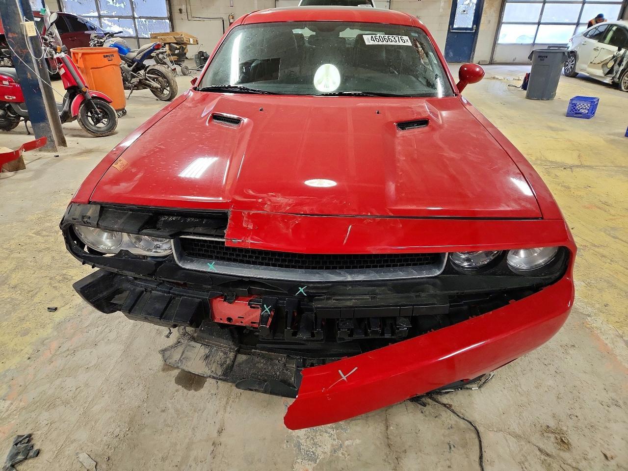 2014 DODGE Challenger