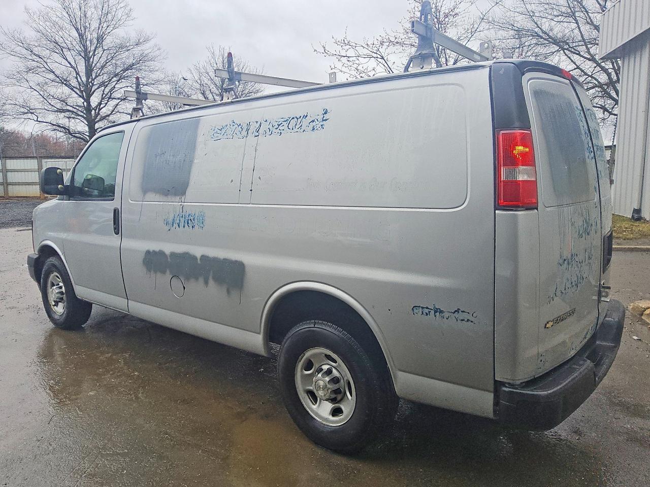 2017 CHEVROLET EXPRESS 2500