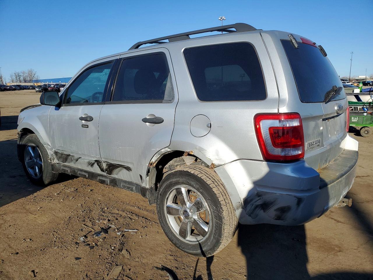2009 FORD ESCAPE