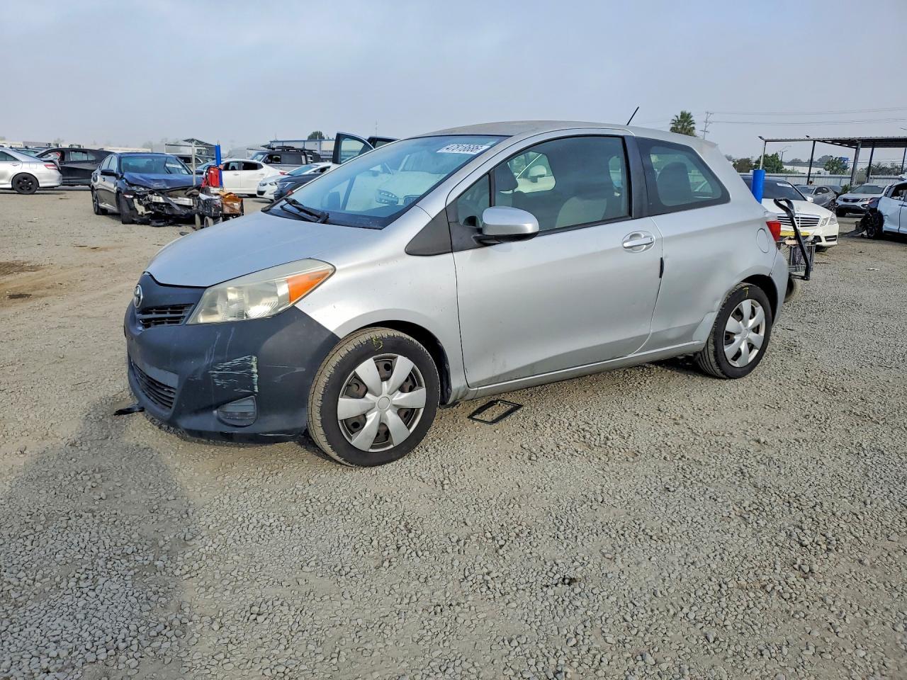 2012 TOYOTA YARIS