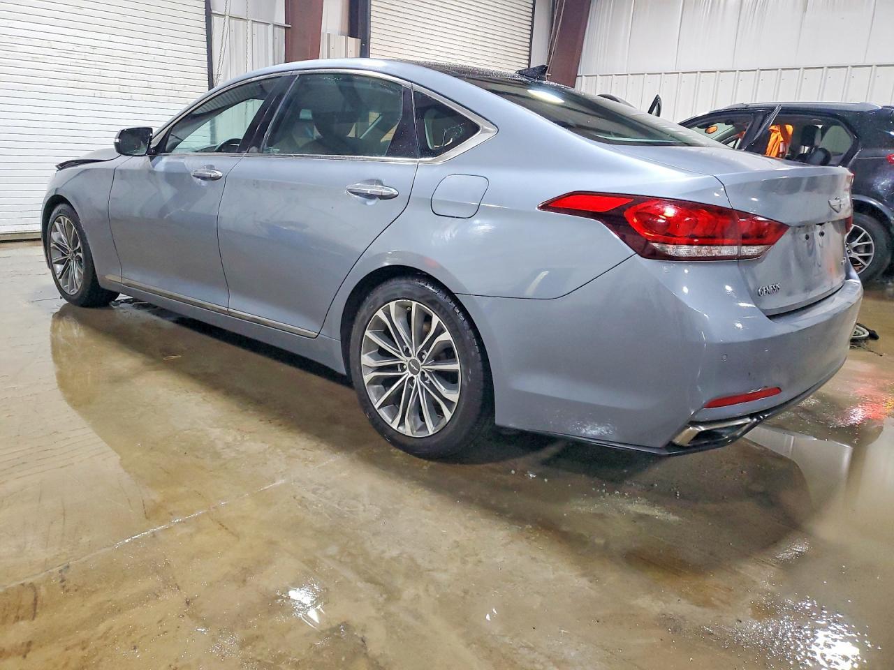 2016 HYUNDAI GENESIS