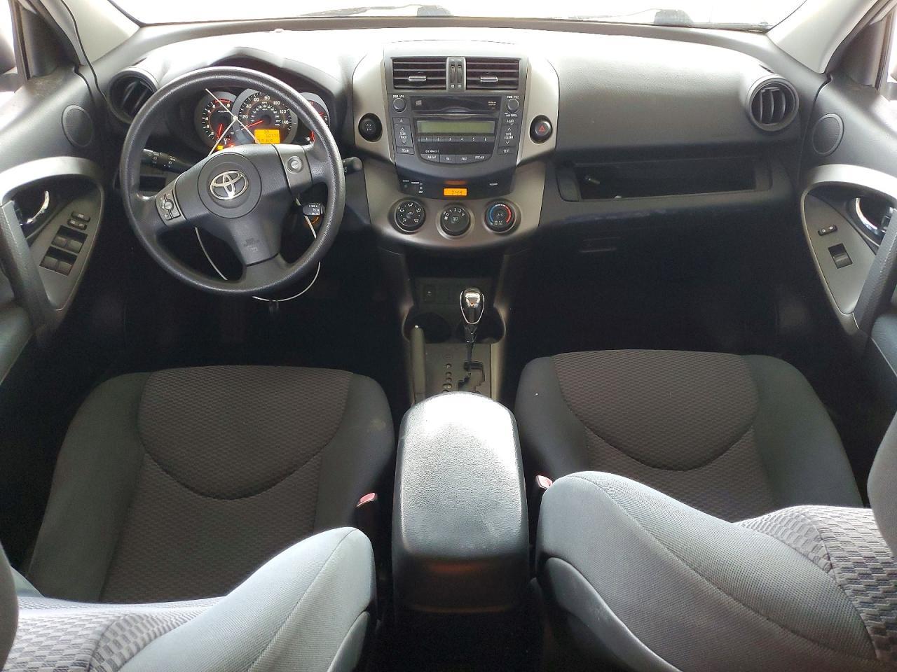 2011 TOYOTA RAV4