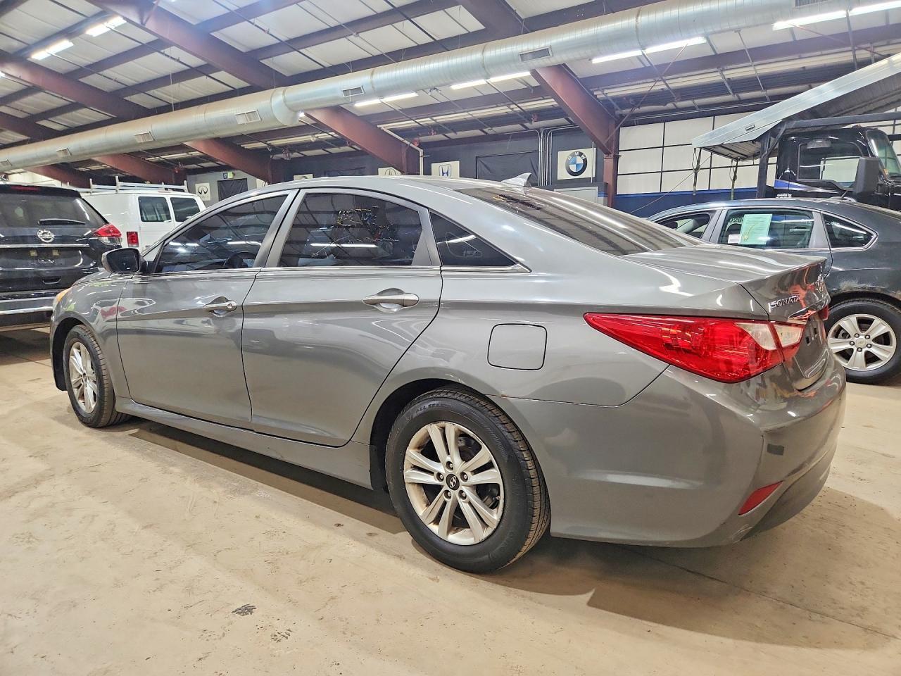 2014 HYUNDAI SONATA