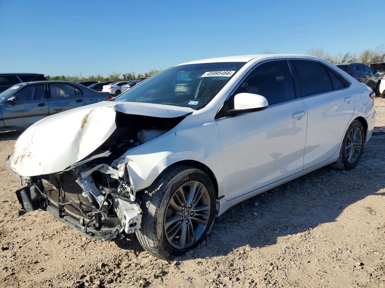2016 TOYOTA CAMRY