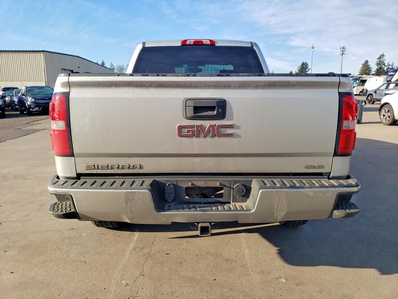 2016 GMC Sierra