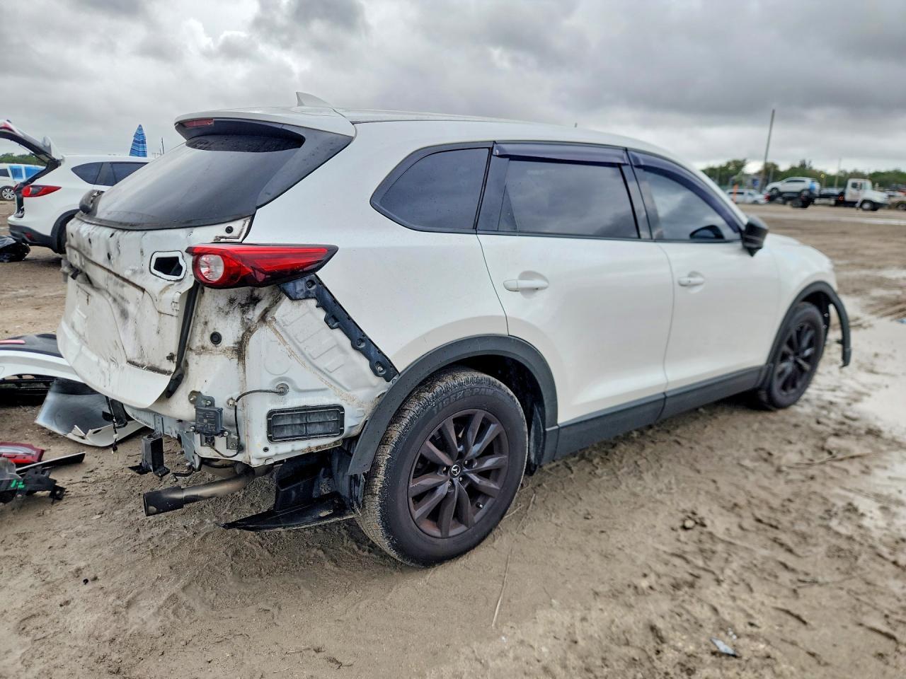 2018 MAZDA CX-9