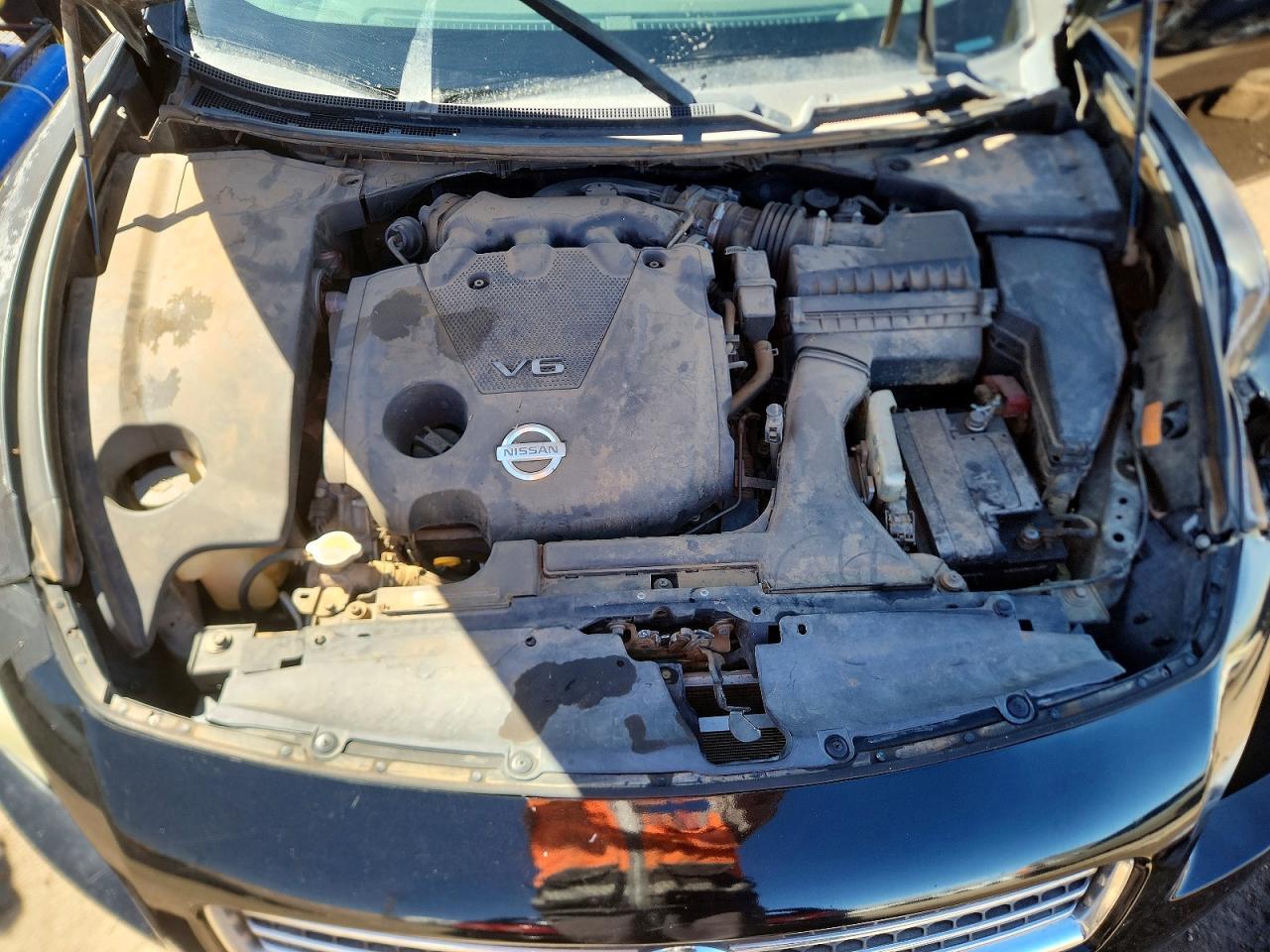 2011 NISSAN Maxima