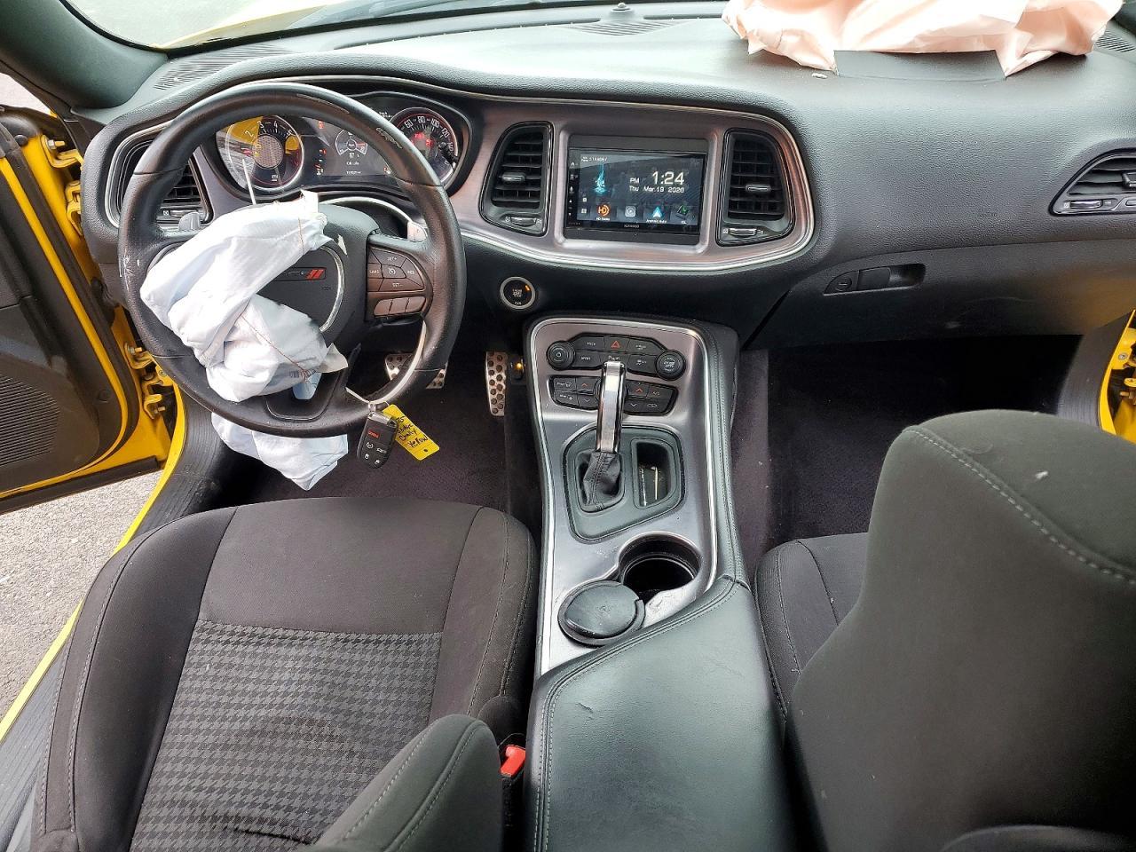 2017 DODGE Challenger
