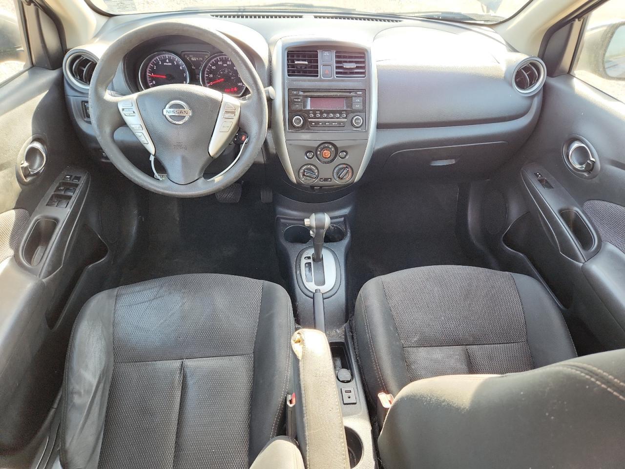 2016 NISSAN VERSA