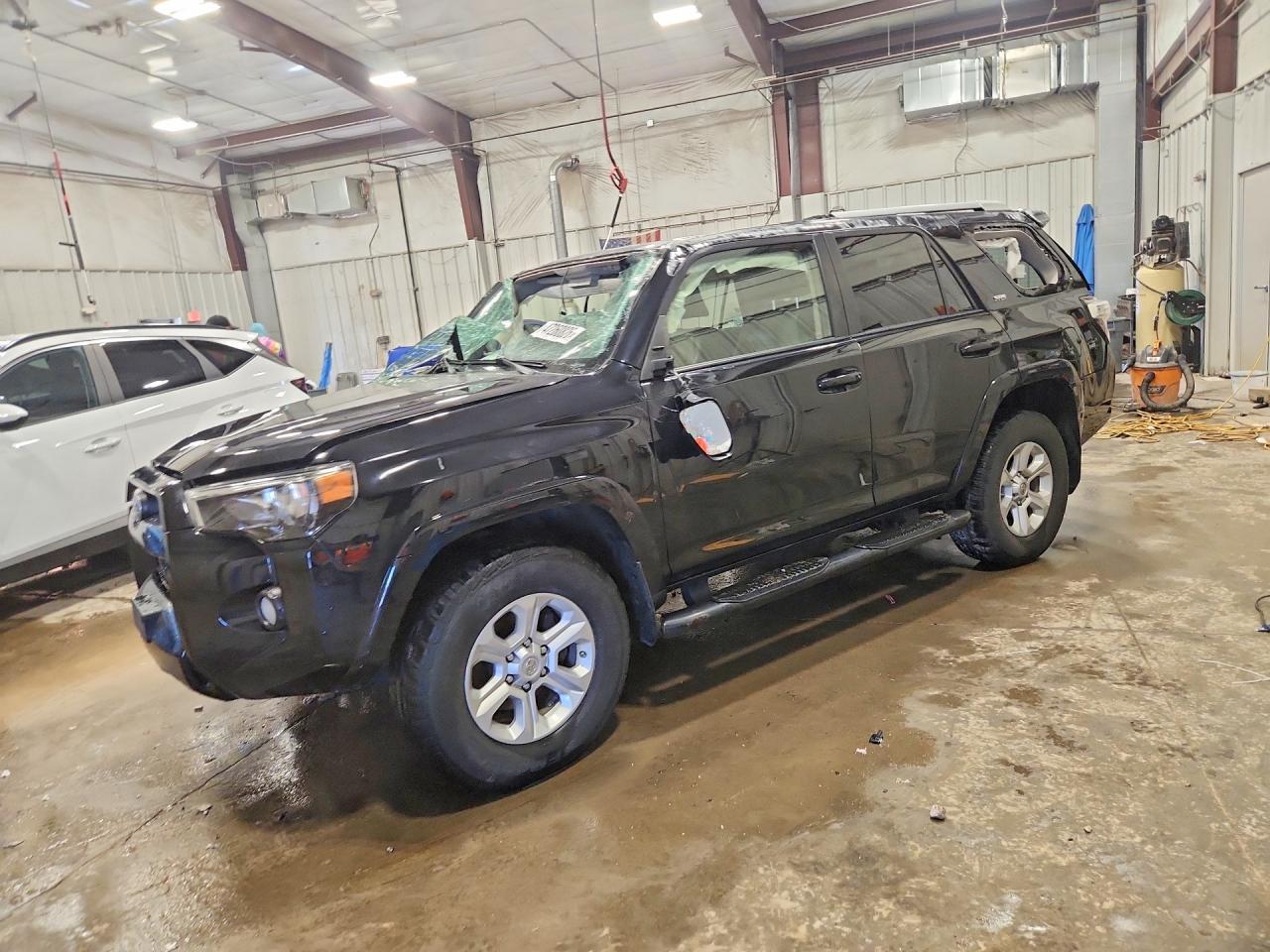 2016 TOYOTA 4Runner