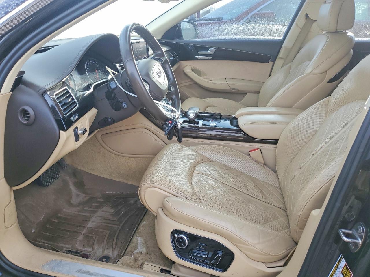 2013 AUDI A8