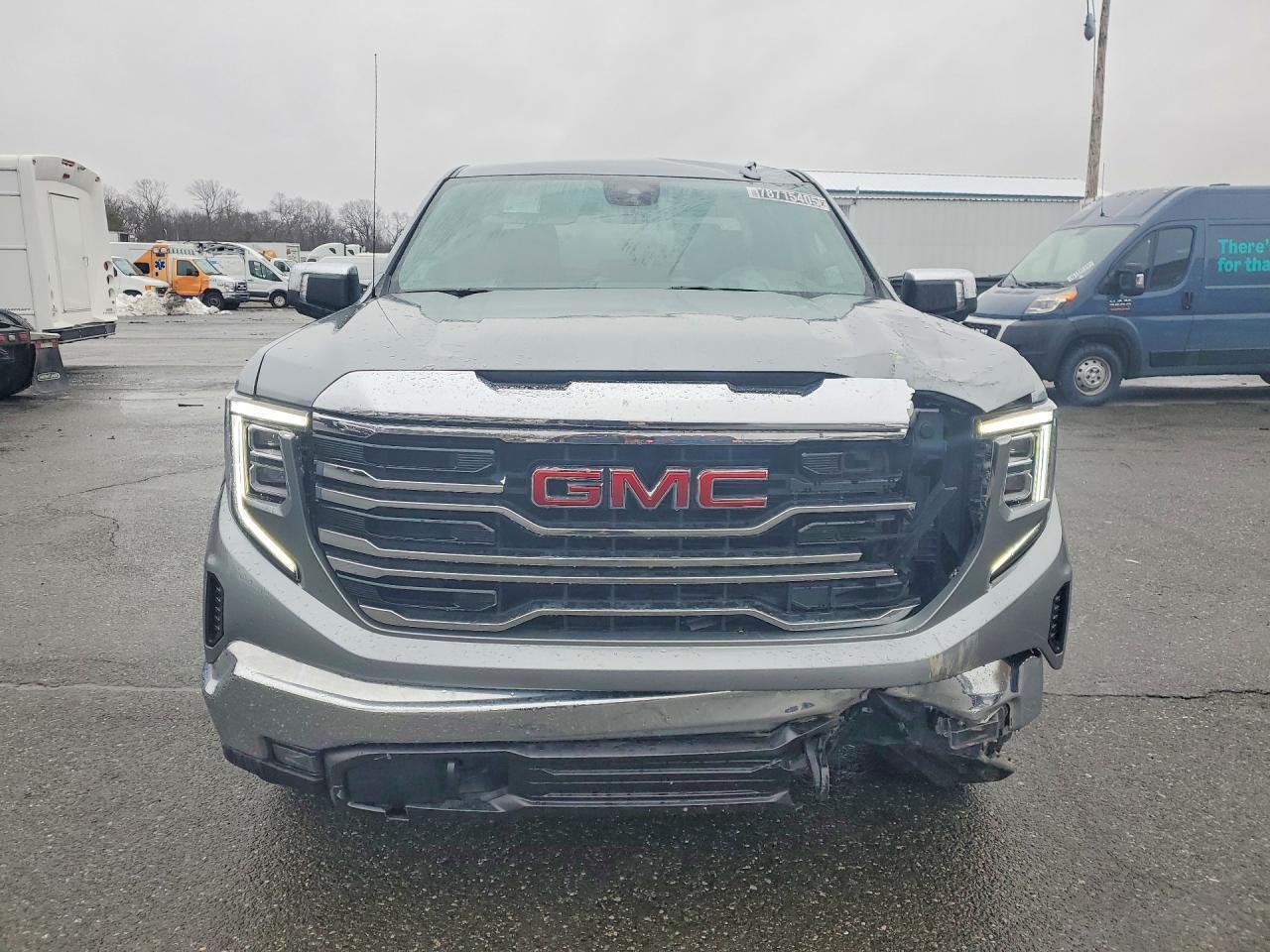 2025 GMC Sierra