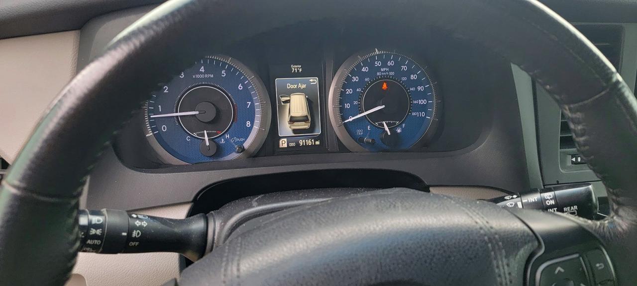 2017 TOYOTA SIENNA