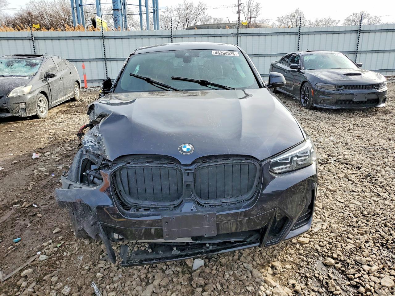 2022 BMW X4