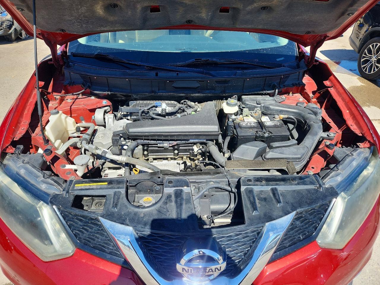 2015 NISSAN ROGUE