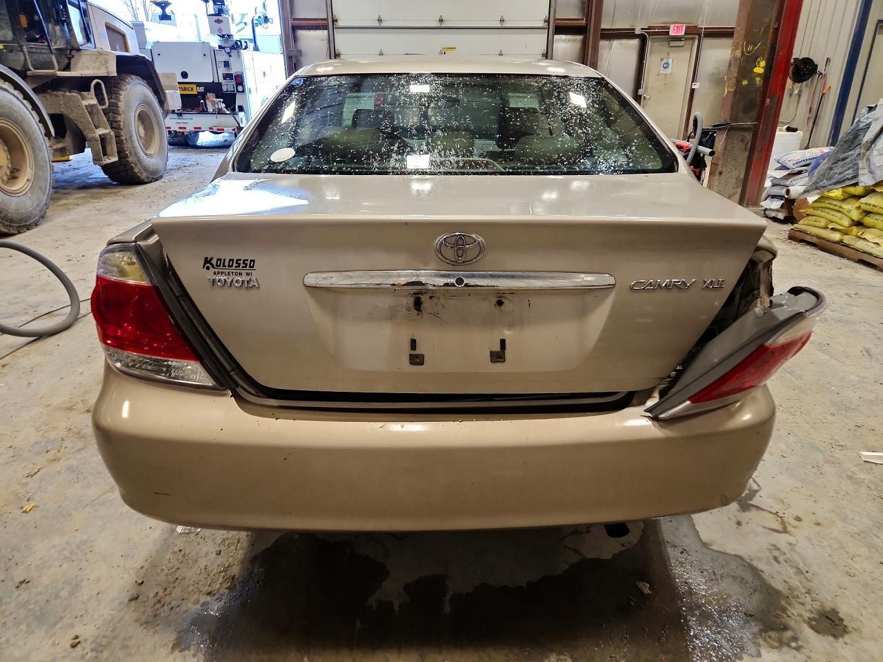 2005 TOYOTA CAMRY