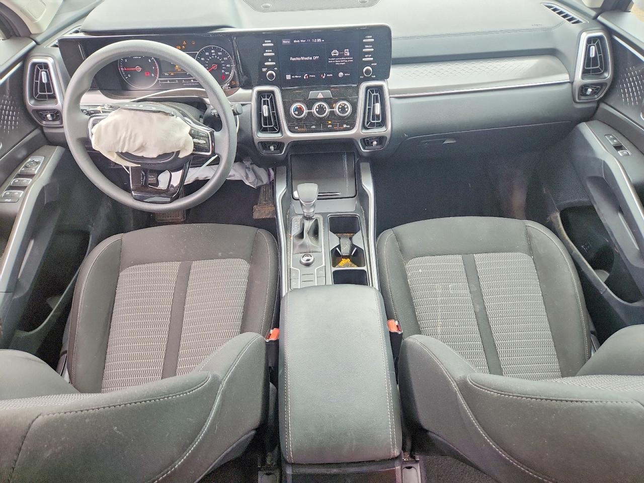 2023 KIA SORENTO