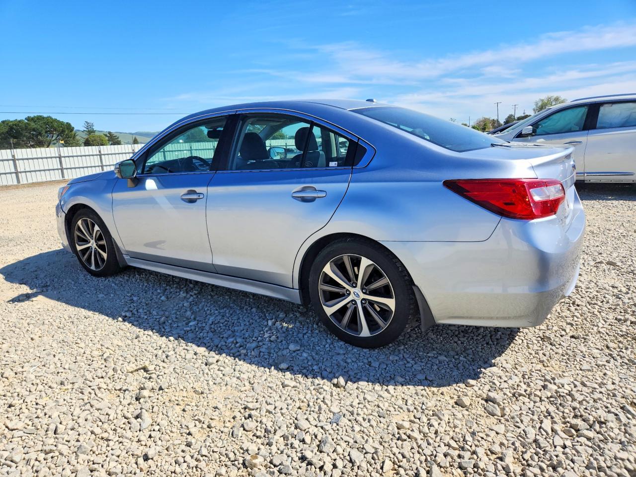 2015 SUBARU Legacy