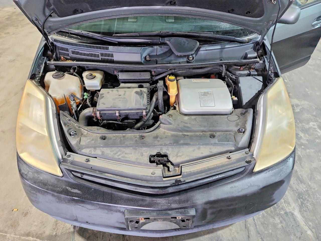 2004 TOYOTA PRIUS