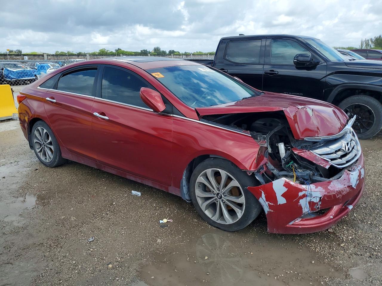 2013 HYUNDAI SONATA