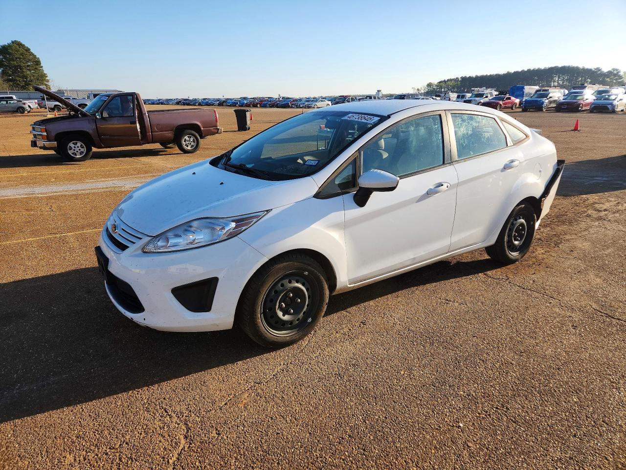 2013 FORD Fiesta