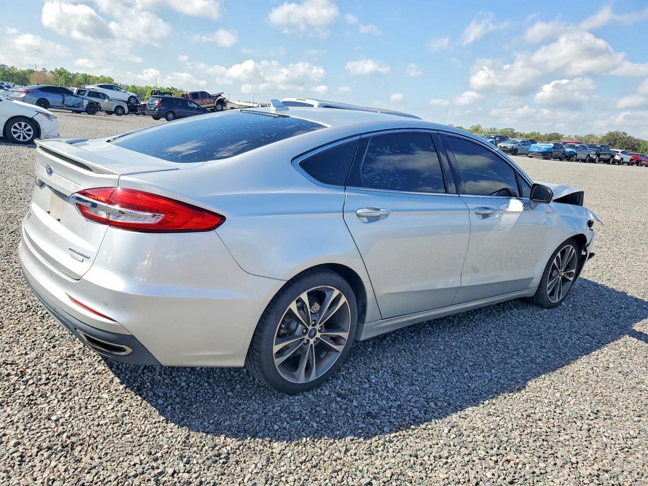 2019 FORD FUSION