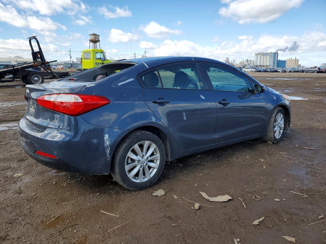 2015 KIA FORTE