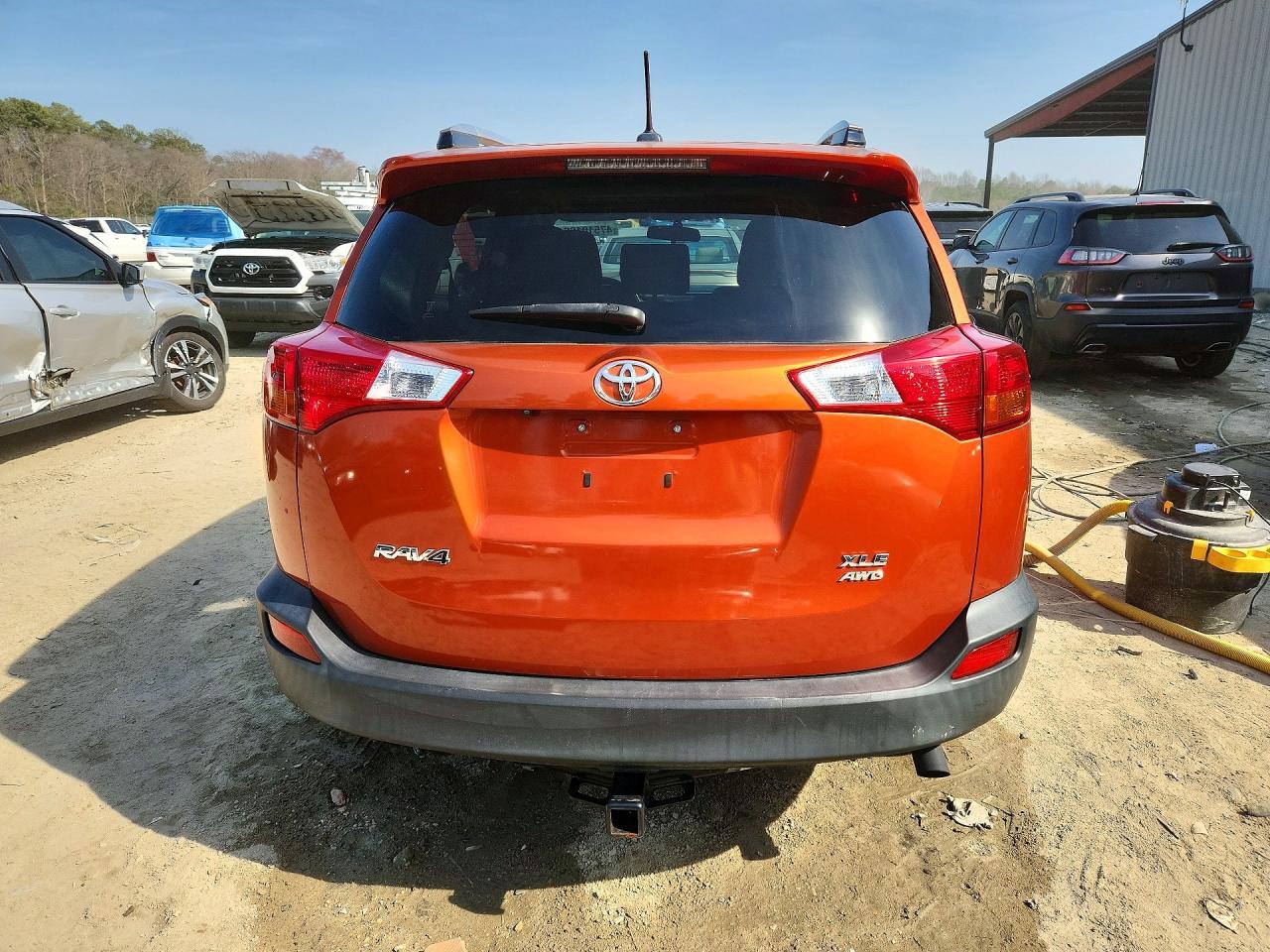2015 TOYOTA RAV4