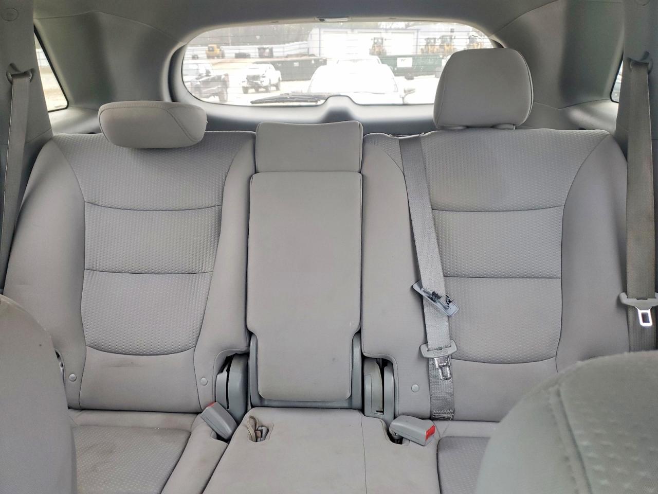 2011 KIA SORENTO